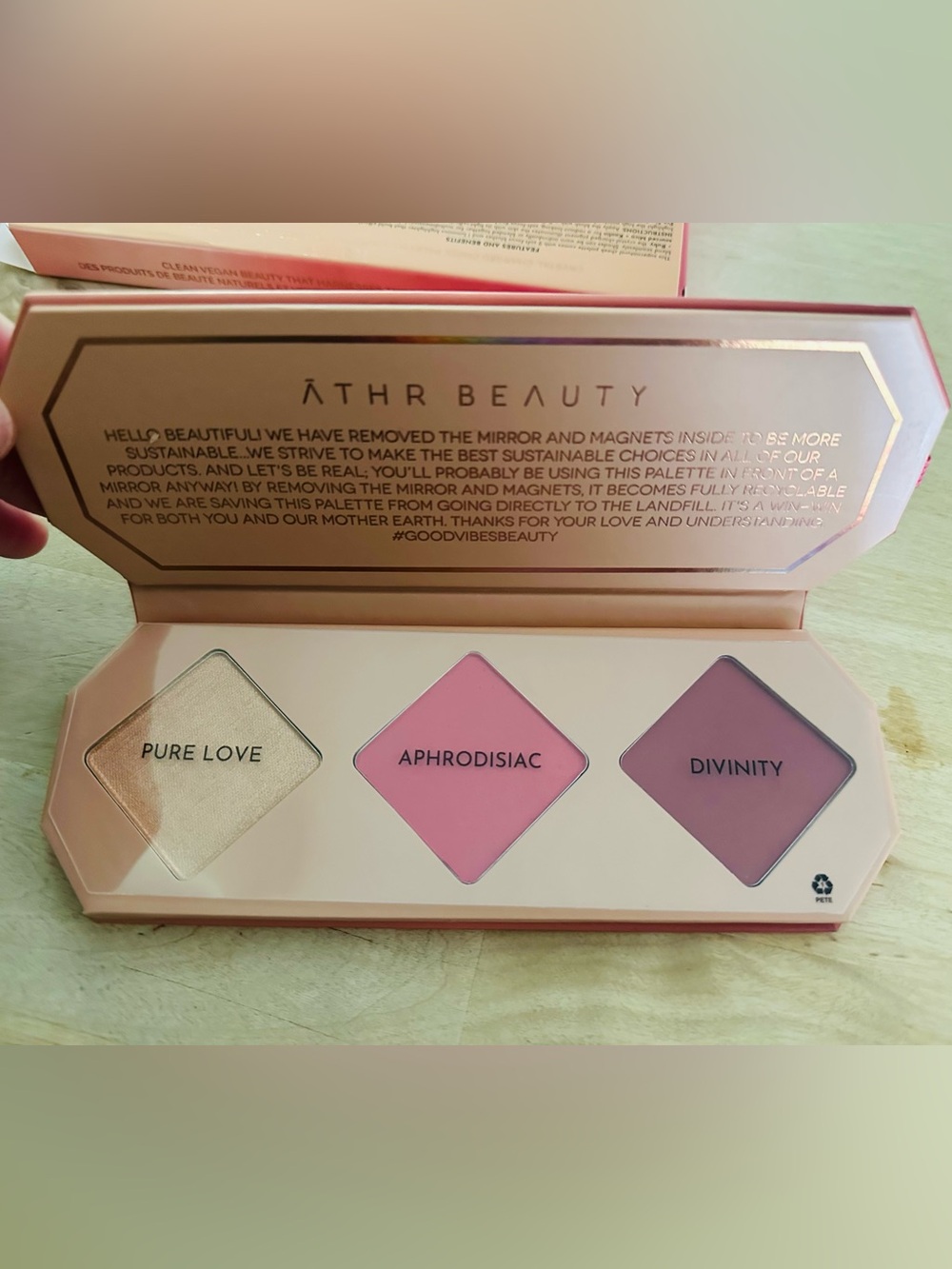 Crystal Charged Cheek Palette - Pink